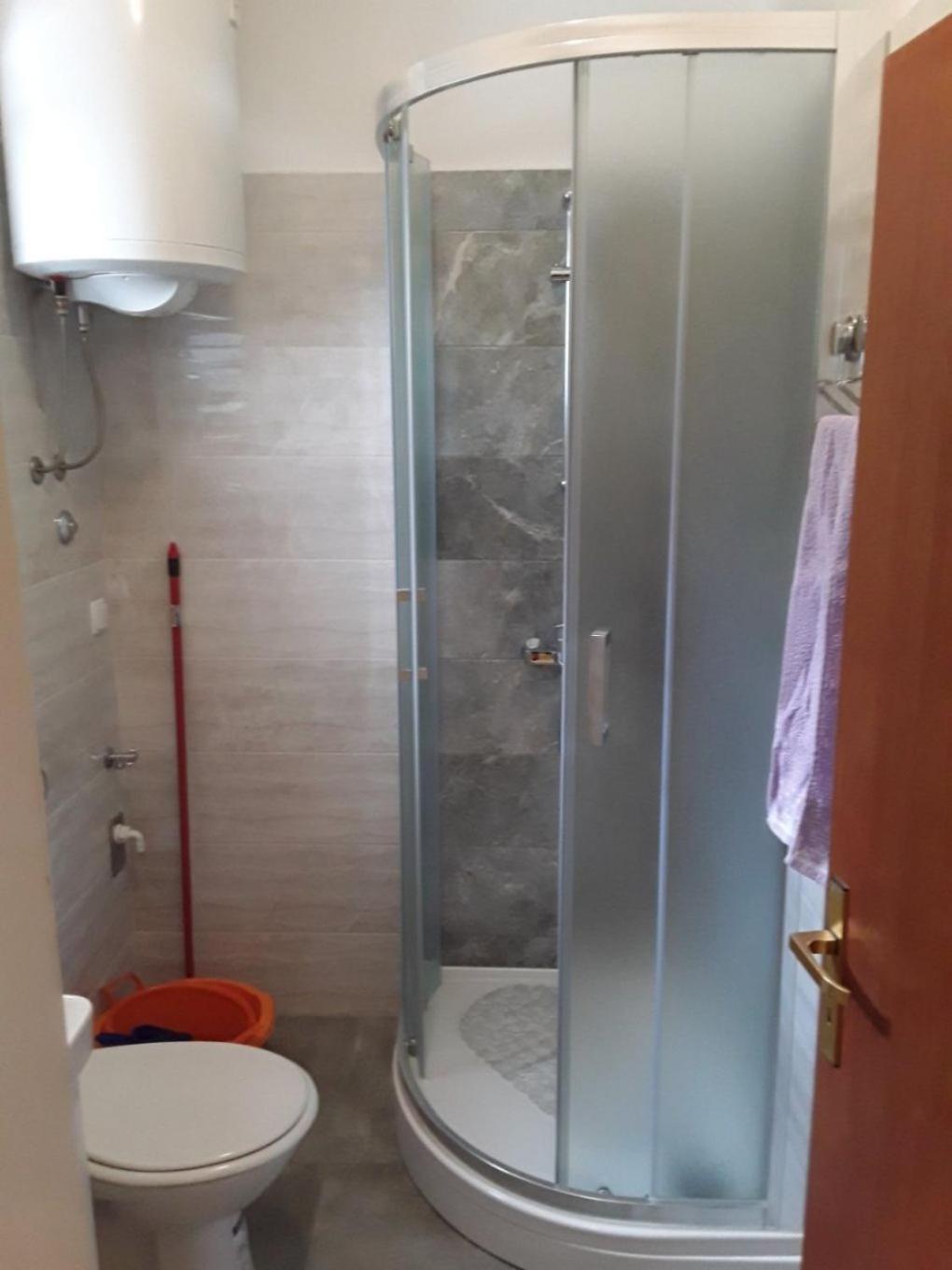 Apartments Frane-20M From Beach Barbat na Rabu ภายนอก รูปภาพ