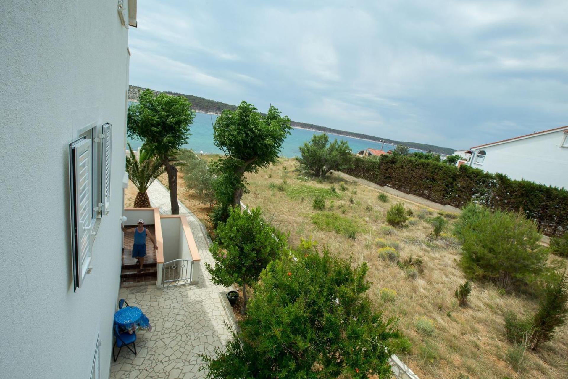 Apartments Frane-20M From Beach Barbat na Rabu ภายนอก รูปภาพ