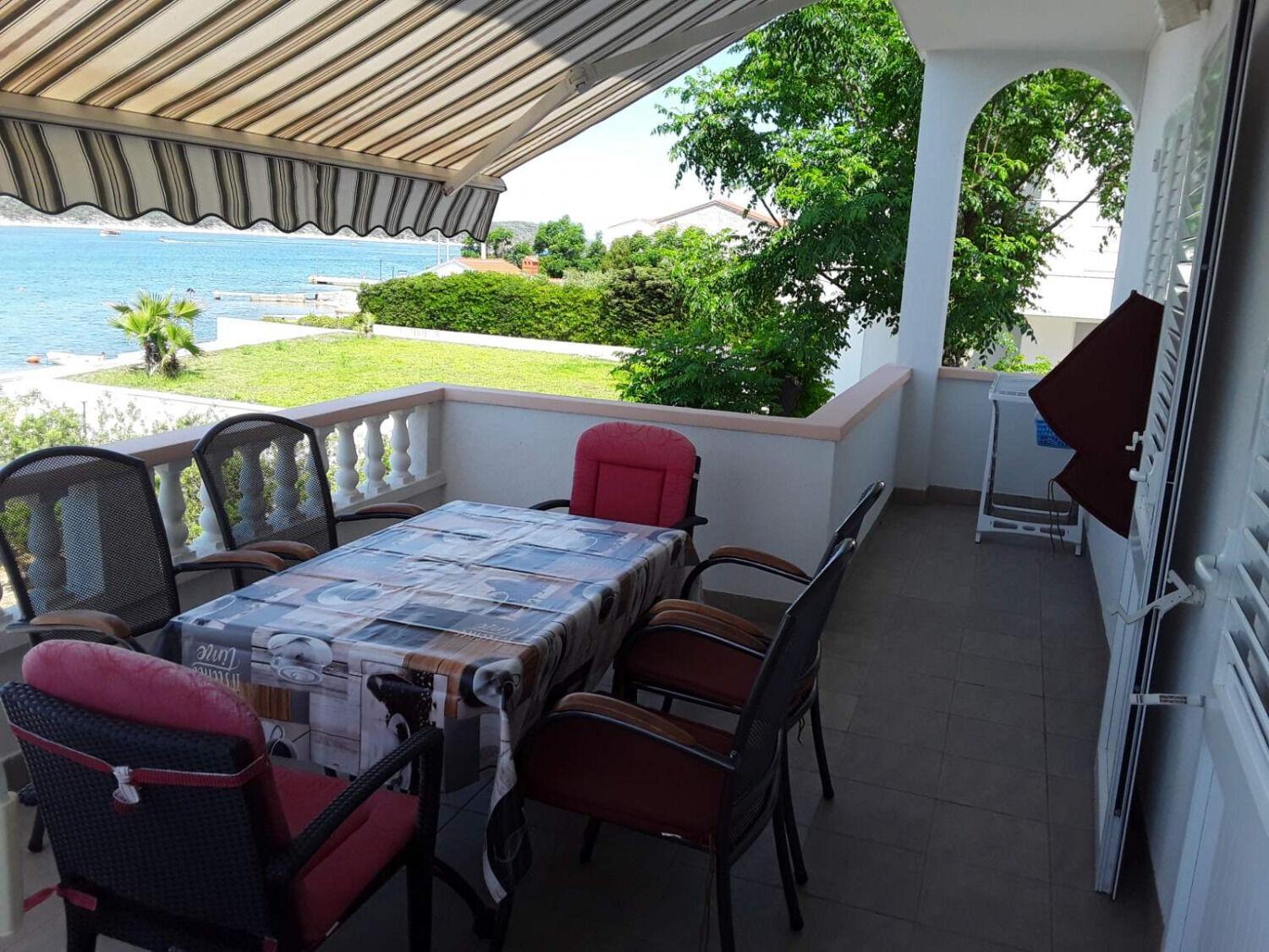 Apartments Frane-20M From Beach Barbat na Rabu ภายนอก รูปภาพ